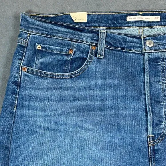 NWT Levi's Women's Ribcage Straight Ultra High Rise Jeans - Blue - Picture 2 of 16